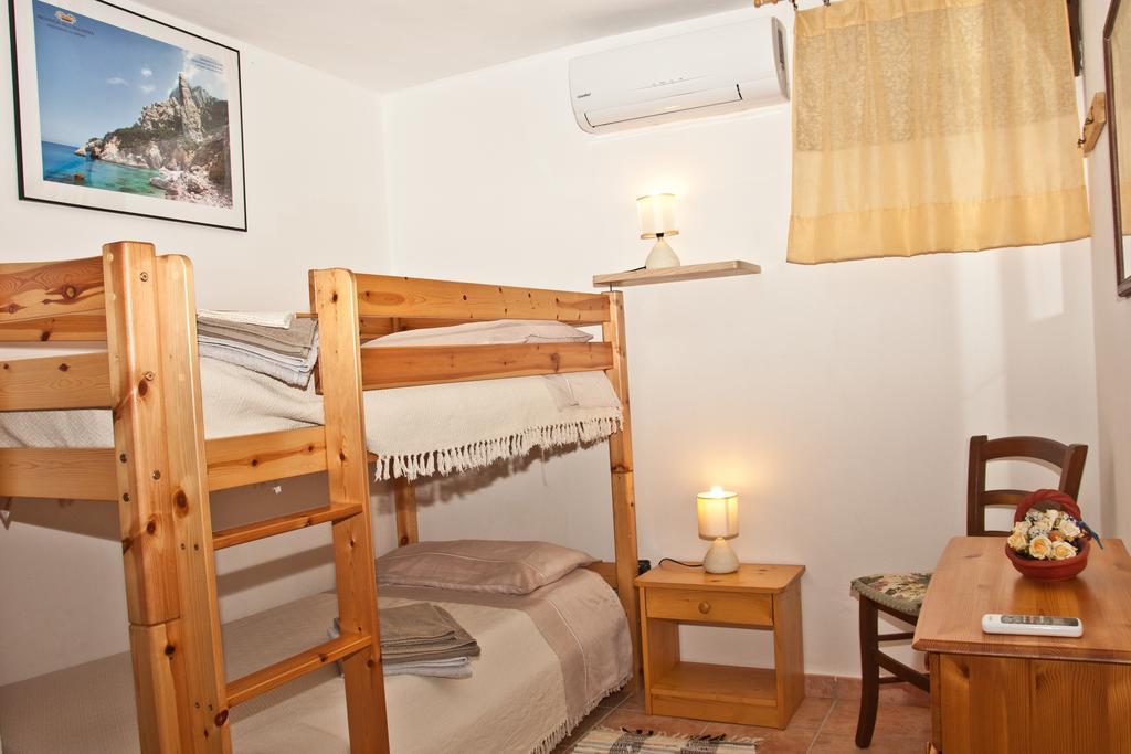 B&B Villa Tancau Santa Maria Navarrese Εξωτερικό φωτογραφία